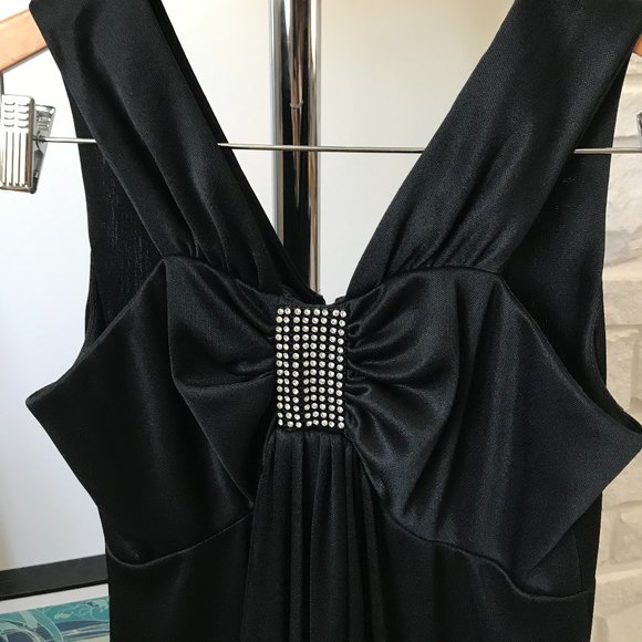 Vintage Black Gown - Matinée of Canada - Picture 4 of 9